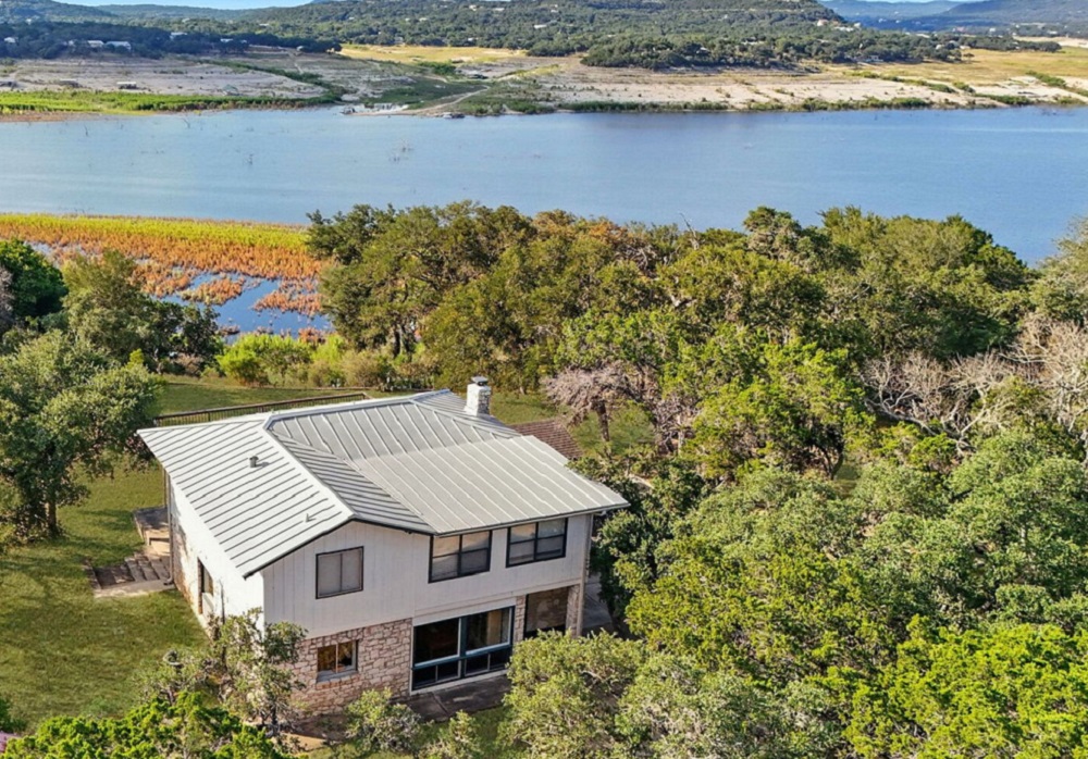 5 Gorgeous Properties in 76 and Texas Providing Spacious Retreats and Pure Magnificence