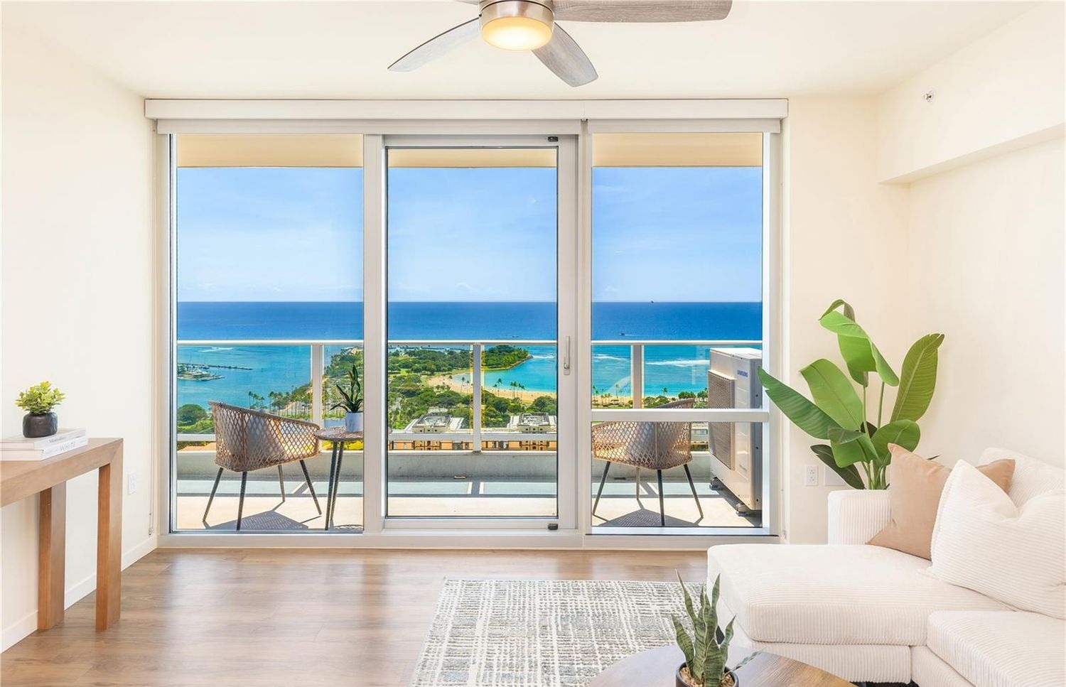 Picture Idea: 5 Hawaii Residences Showcasing Panoramic Ocean Views And Island
