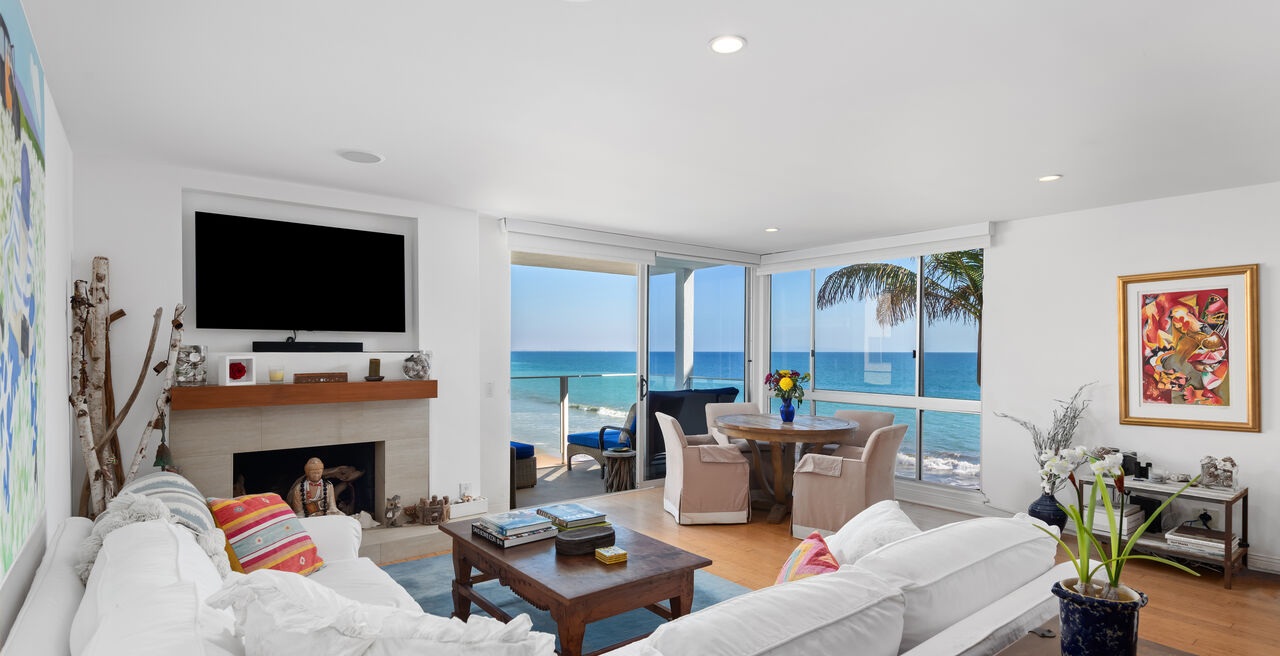 5 California Coastal and Lakefront Luxury Retreats from Malibu to Palm ...
