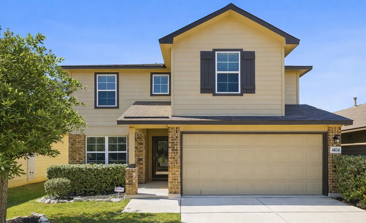 5 Trendy Houses from San Antonio to Palm Springs Below 0K