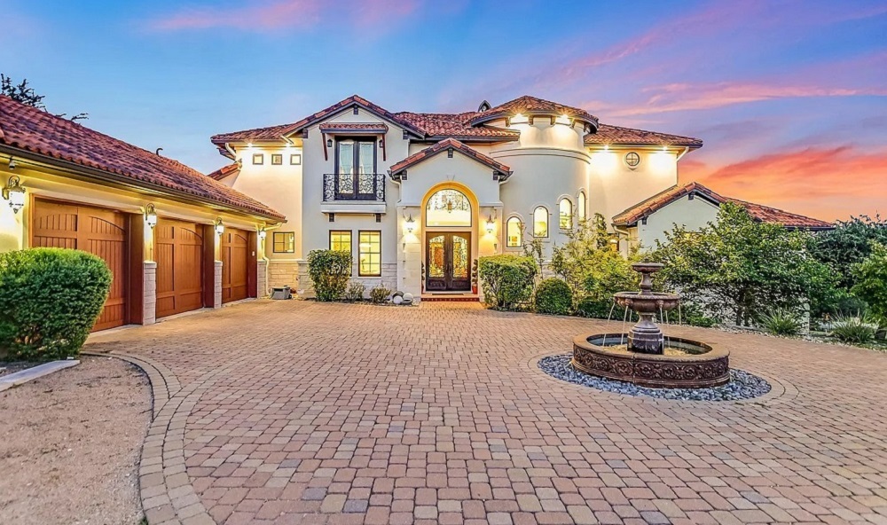 5 Texas Luxurious Estates Mixing Timeless Magnificence with Expansive Pure Magnificence