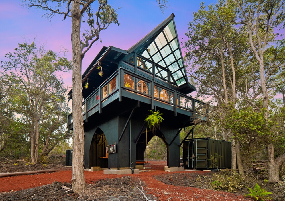 3 Move-In-Ready Rural and Off-Grid Retreats in Missouri and Hawaii ...